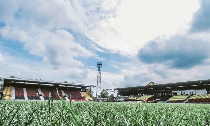 Stadion De Adelaarshorst Leo Halle Tribune