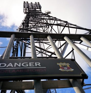 Oosting nieuwe trainer Go Ahead Eagles; club kiest voor ervaring en duidelijkheid Stadion De Adelaarshorst Go Ahead Eagles