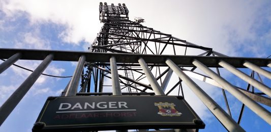 Oosting nieuwe trainer Go Ahead Eagles; club kiest voor ervaring en duidelijkheid Stadion De Adelaarshorst Go Ahead Eagles