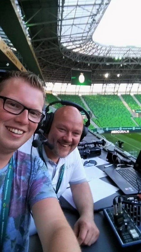 Verslaggevers Sport Live DeventerRTV Erik van Luttikhuizen & Patrick Kieftenbelt