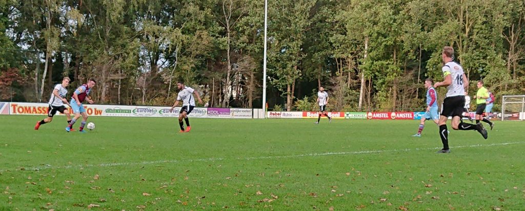 Beeld uit EFC'58 vs. FC RDC (271019)
