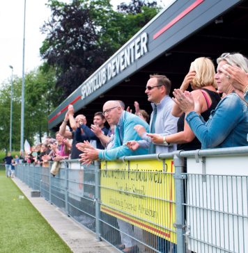 Sportclub Deventer overtuigend langs ESC Sportclub Deventer | Foto: Ronald van Dam Fotografie
