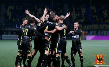 Adelaarsoog op Cambuur uit Cambuur - Go Ahead Eagles | foto Henny Meyerink