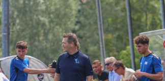 trainer Harold Dengerink van SV Twello