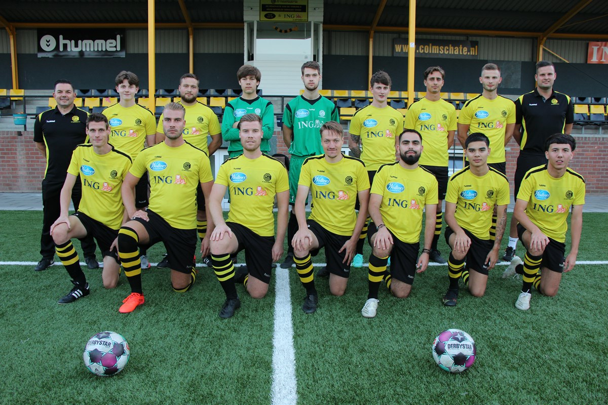 Vroege rode kaart doet Colmschate de das om