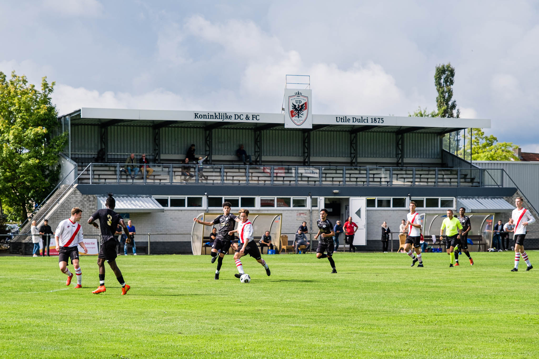 Koninklijke UD - Be Quick Zutphen | foto: Han Balk