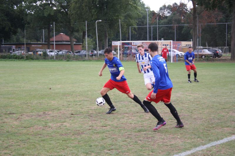 Hulle passt ‘m door – met Mitchell Pinkster van D.V.V. DAVO - Deventer Voetbal