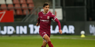 Aanvoerder Deijl in de uitwedstrijd tegen FC Utrecht in december 2021 | foto: Henny Meyerink