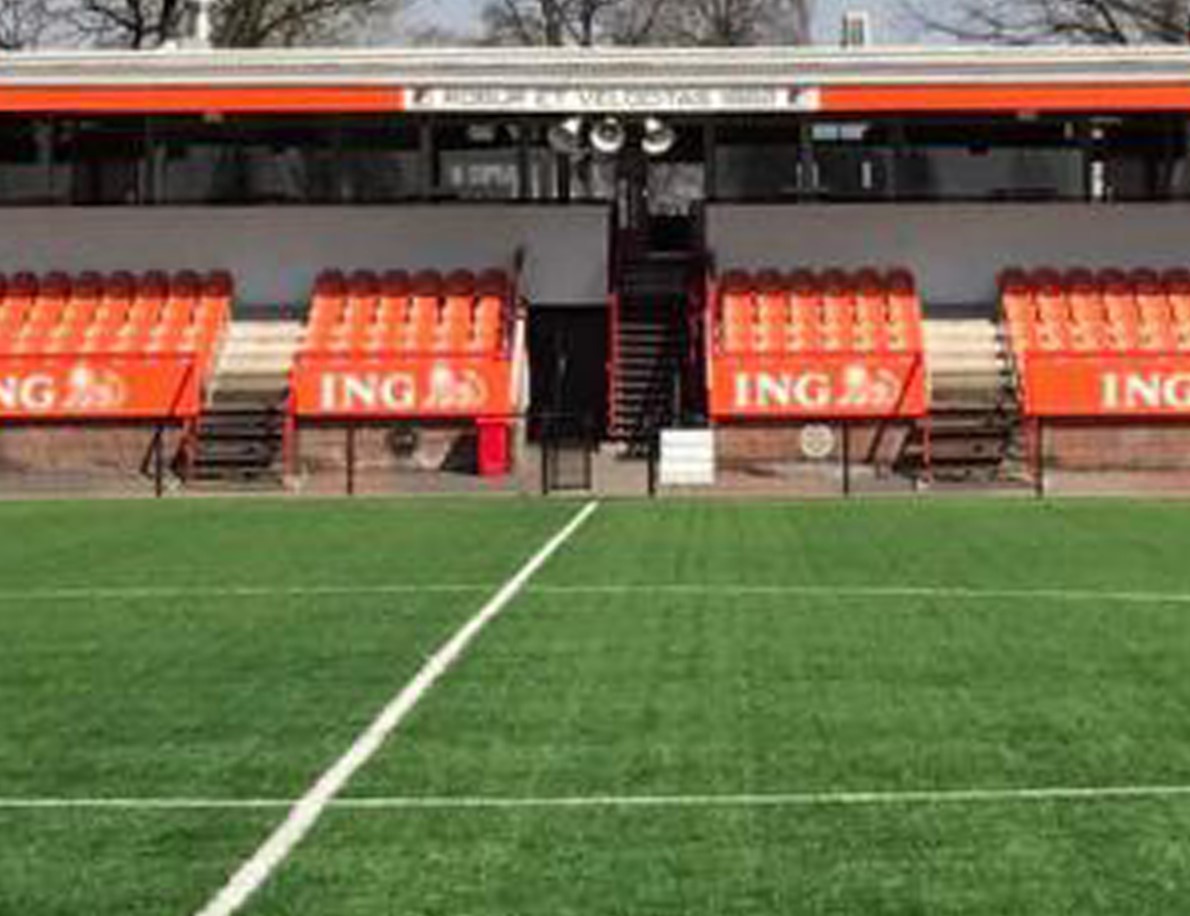 Collectief Colmschate legt Robur et Velocitas over de knie - Deventer ...