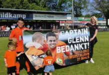 Glenn Kobussen bij zijn afscheid van HHC Hardenberg | foto: HHC Clubsupport