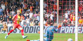 DEVENTER, NETHERLANDS - MAY 21: Dario Serra of Go Ahead Eagles during the Eredivisie match between Go Ahead Eagles and FC Volendam at de Adelaarshorst on May 21, 2023 in Deventer, Netherlands (Photo by Henny Meyerink/BSR Agency)