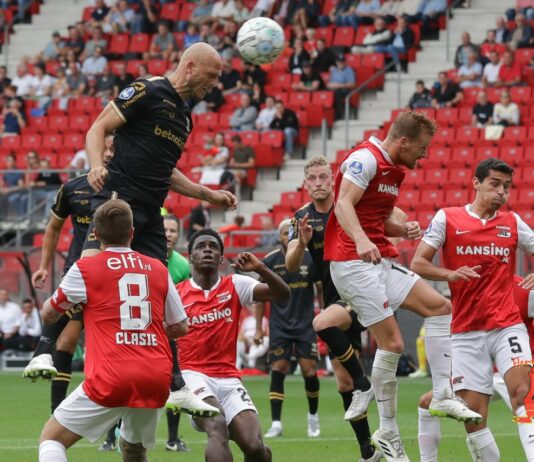 Adelaarsoog op AZ uit