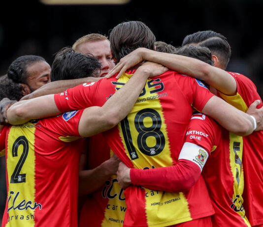 23 april 2023: Willum Thor Willumsson viert zijn goal tegen Fortuna Sittard. Foto: Henny Meyerink/BSR Agency.