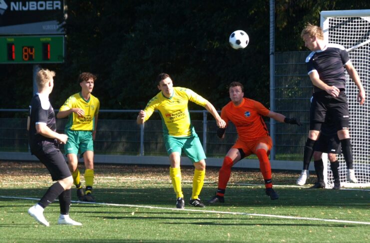 Sportclub Overwetering - VV Reutum | Foto : Gerrit Krijt