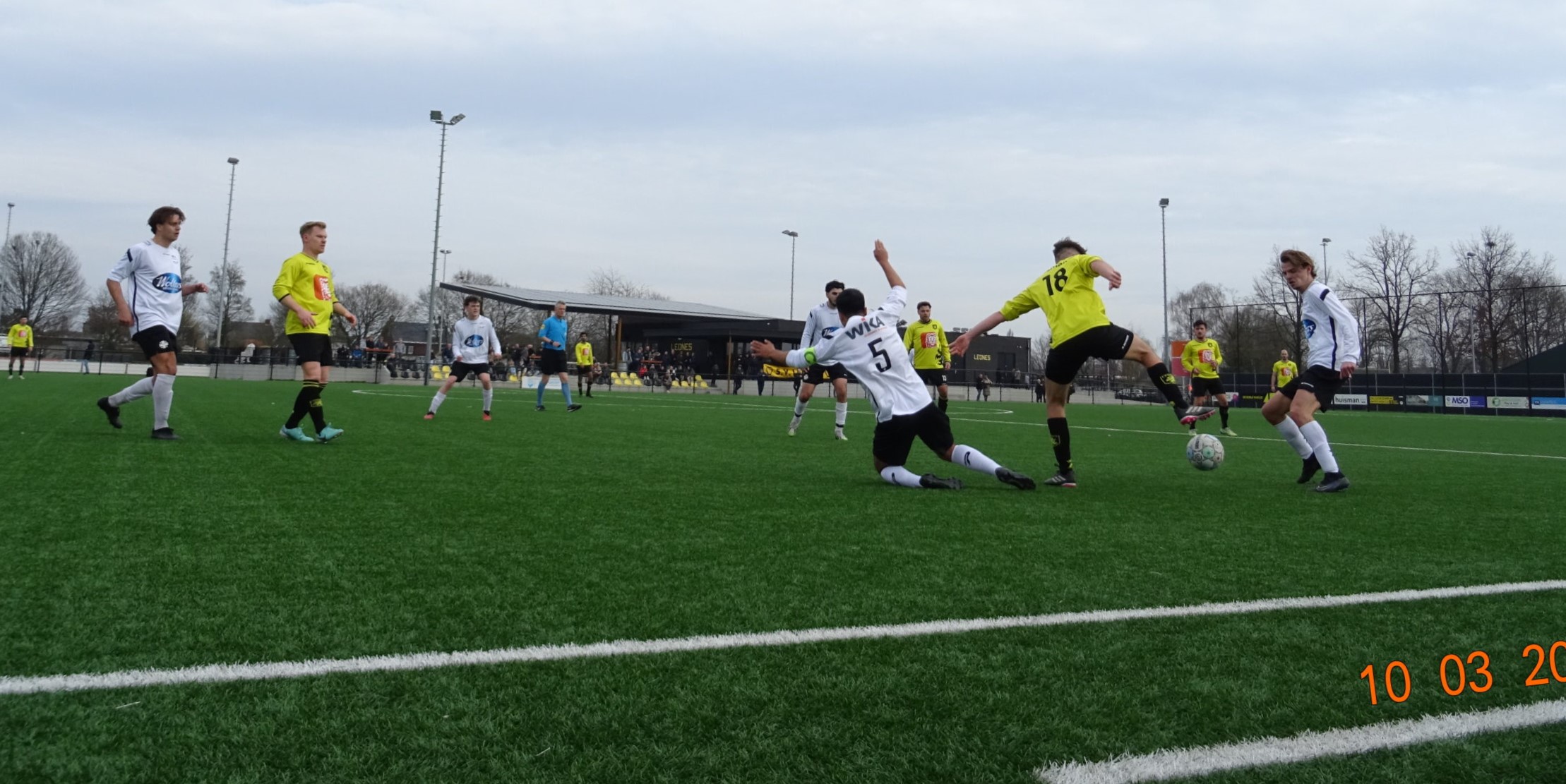 SV Schalkhaar buigt het hoofd bij Leones