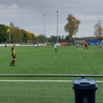 Een wedstrijd met twee verschillende helften voor Helios