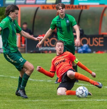 Doelpuntenmaker Bruce Schotman in actie | foto: Ronny te Wechel