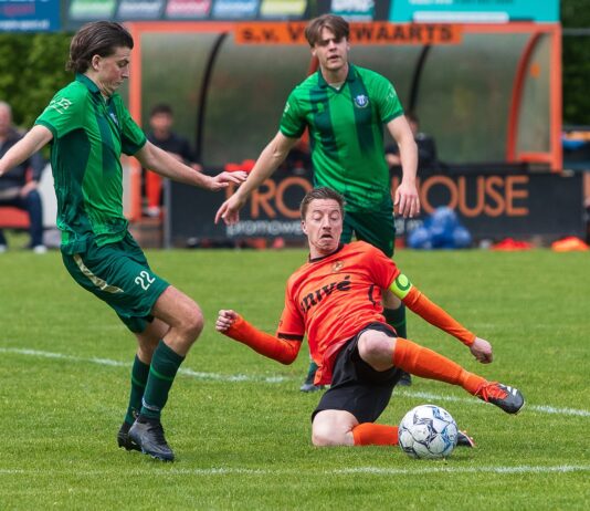 Doelpuntenmaker Bruce Schotman in actie | foto: Ronny te Wechel