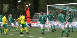 Dikverdiende overwinning Overwetering in Heeten Heeten - Overwetering | foto: Gerrit Krijt