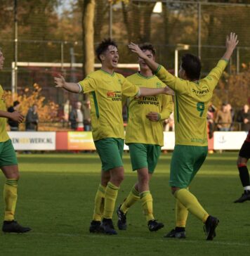 VV Holten - Sportclub Overwetering | foto: Nicole de Ruig