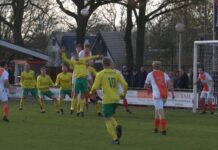 Onverdiende nederlaag Sportclub Overwetering Lemelerveld - Sportclub Overwetering | foto: Sikko Cazemier