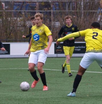 SV Zwolle - Sportclub Overwetering | foto: Gerrit Krijt