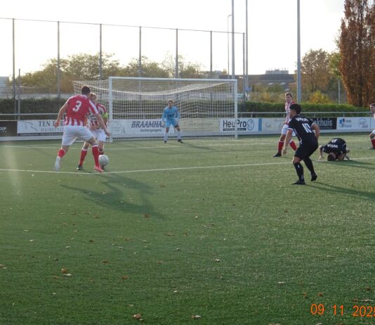 SV Schalkhaar wint van koploper SV Schalkhaar - SV Enter
