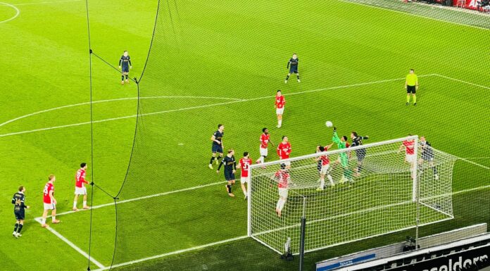 Go Ahead Eagles toont karakter: 2-2 bij AZ na dubbele Meulensteen