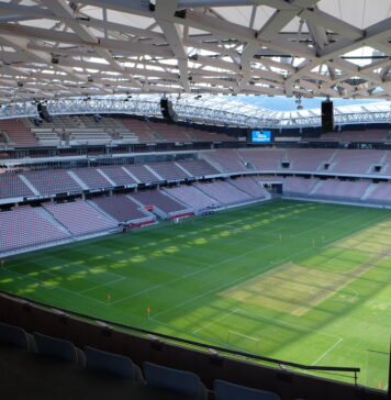 Adelaarsoog op OGC Nice uit OGC Nice | picture by Jacques Froissant @Flickr