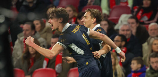 Twee gezichten, één punt: GA Eagles knokt zich terug in Amsterdam