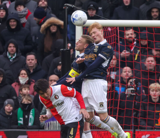Adelaarsoog op Feyenoord uit
