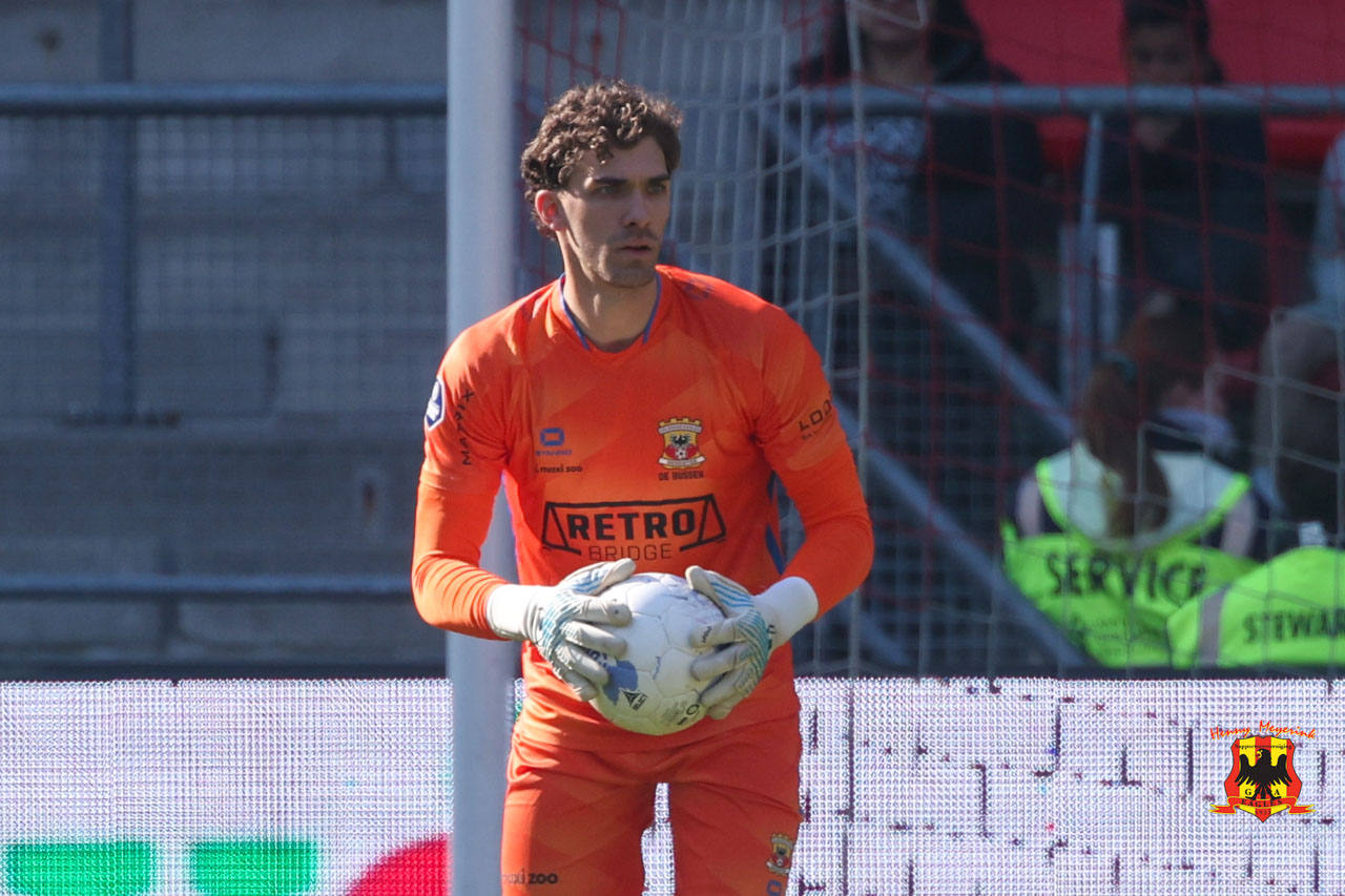 Jari de Busser in FC Utrecht vs. Go Ahead Eagles #utrgae - Foto: Henny Meyerink