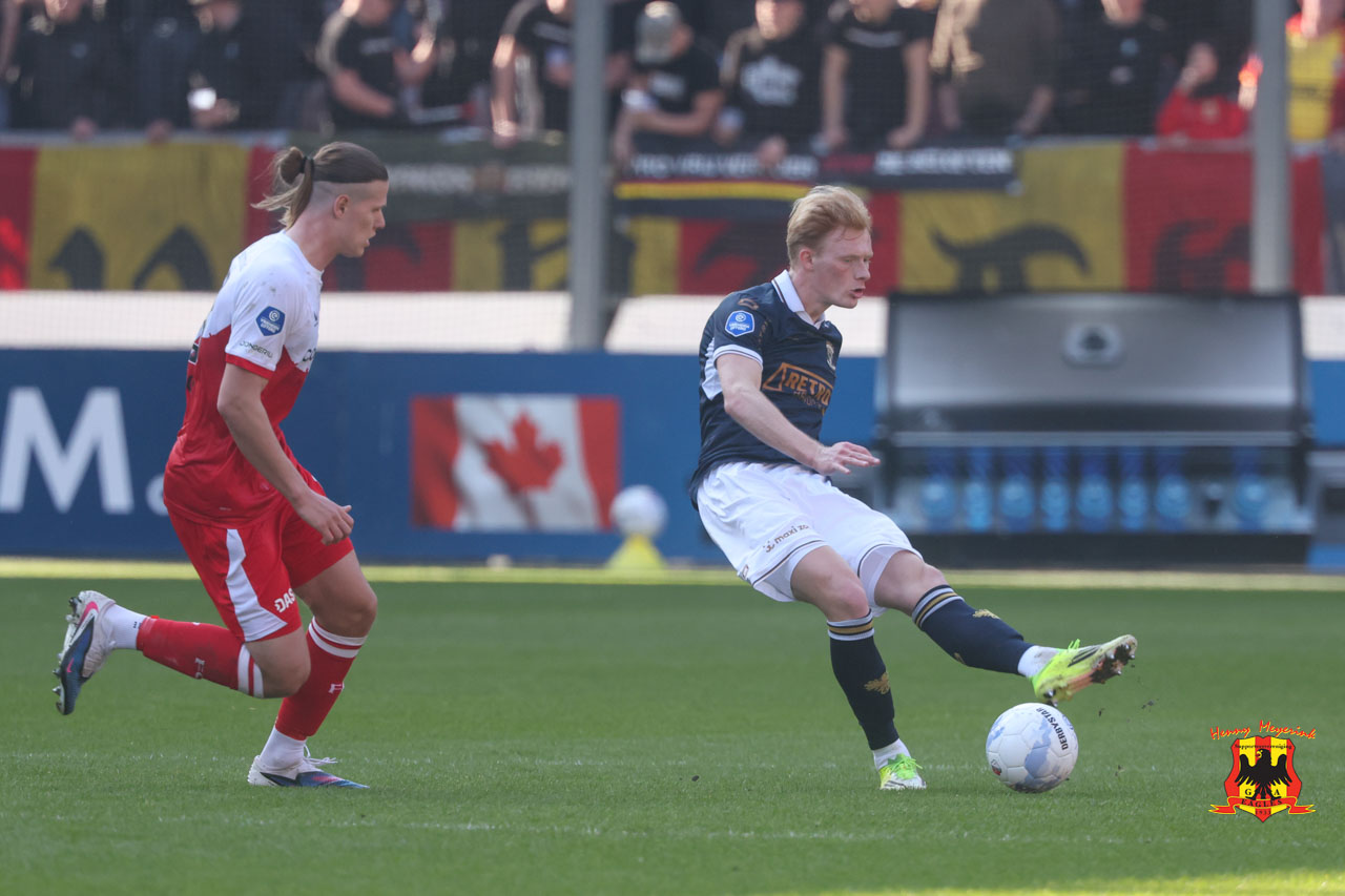 Julius Dirksen FC Utrecht vs. Go Ahead Eagles #utrgae - Foto: Henny Meyerink