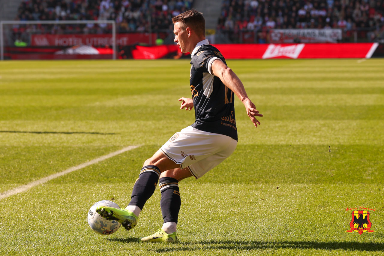 Mathis Suray in FC Utrecht vs. Go Ahead Eagles #utrgae - Foto: Henny Meyerink