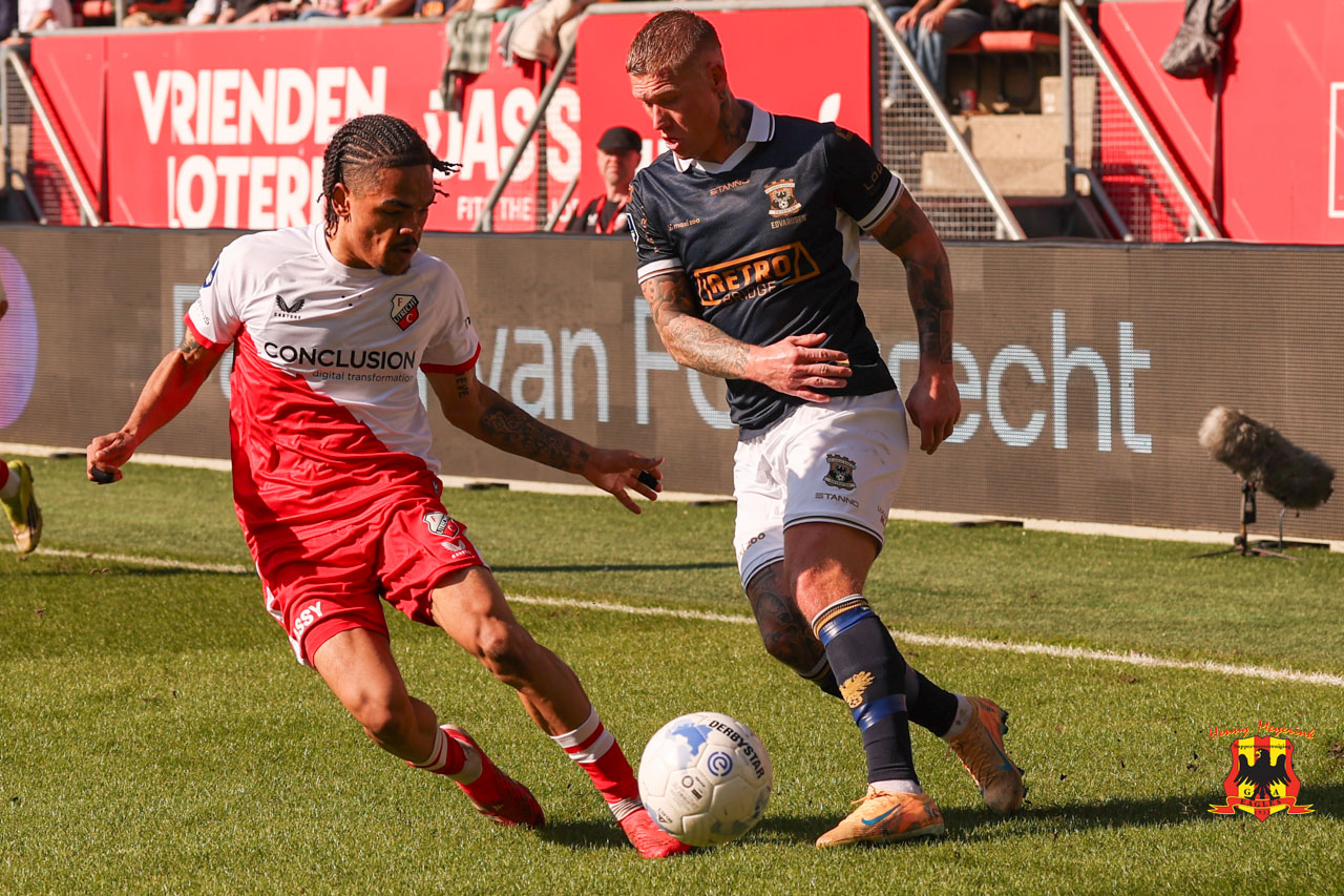 Victor Edvardsen in FC Utrecht vs. Go Ahead Eagles #utrgae - Foto: Henny Meyerink