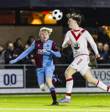 Sportclub Deventer - FC RDC | foto: Han Balk