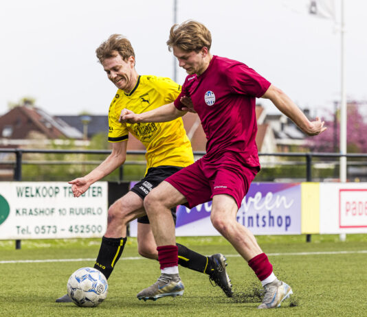 VV Ruurlo - SV Schalkhaar | foto: Han Balk