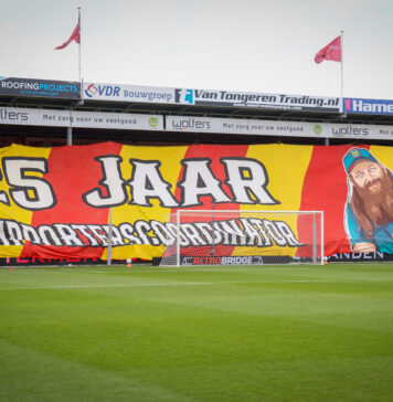 Landskampioen maat te groot voor Go Ahead Eagles Jan-Willem Klink (supporterscoördinator) is al 25 jaar verbonden aan Go Ahead Eagles