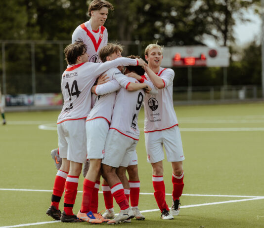 Sportclub Deventer wint, maar wordt niet beloond met nacompetitie.