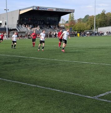 SV Schalkhaar wint van promovendus VV Holten Schalkhaar - Holten