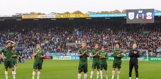 Go Ahead Eagles volledig aftroefd door PEC Zwolle