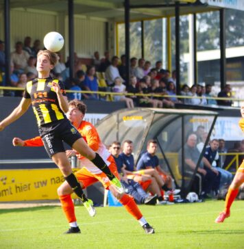 Helios wint bij DOS’37 DOS'37 - SV Helios | foto: Jeroen Tempert