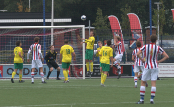 Eerste verlies Sportclub Overwetering deze competitie VV Twenthe - Sportclub Overwetering | foto: Sikko Cazemier